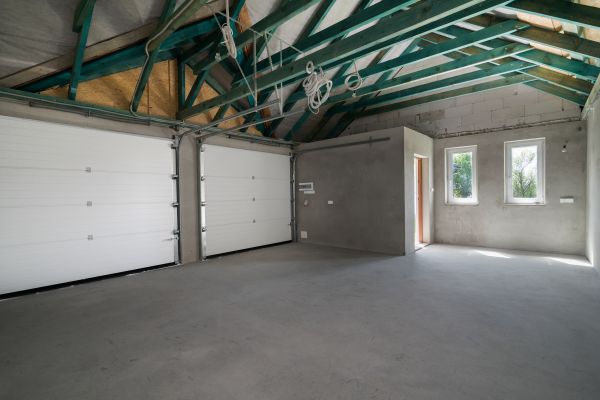 Garage Floor Concrete Repair in Mount Juliet